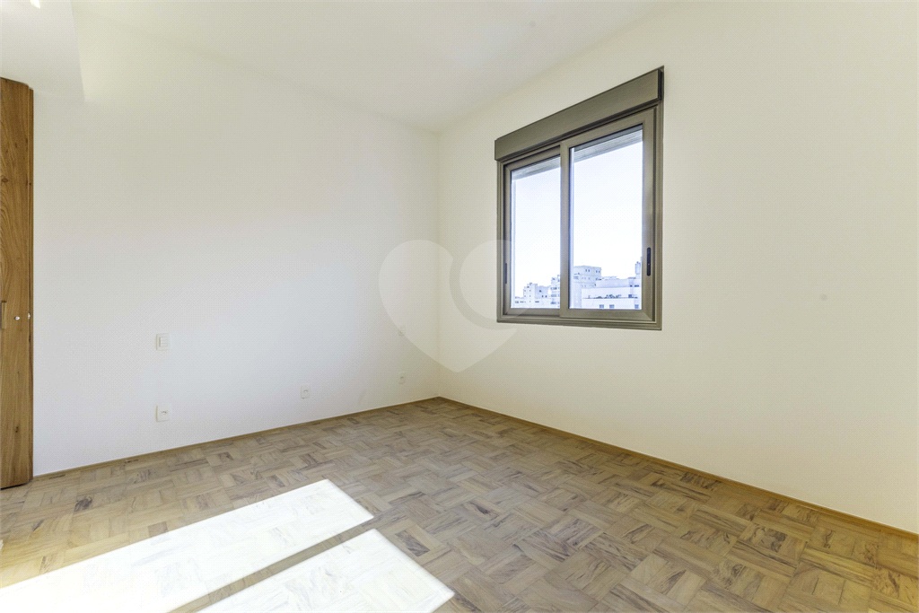 APARTAMENTO À VENDA COM 3 QUARTOS - 2 VAGAS NO JARDIM PAULISTA.