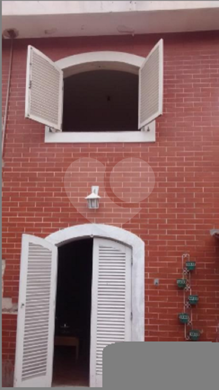 Sobrado no bairro do Tremembé.