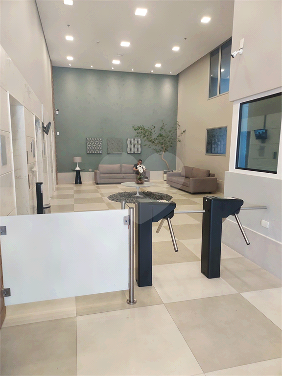 Sala comercial duplex com 85m²