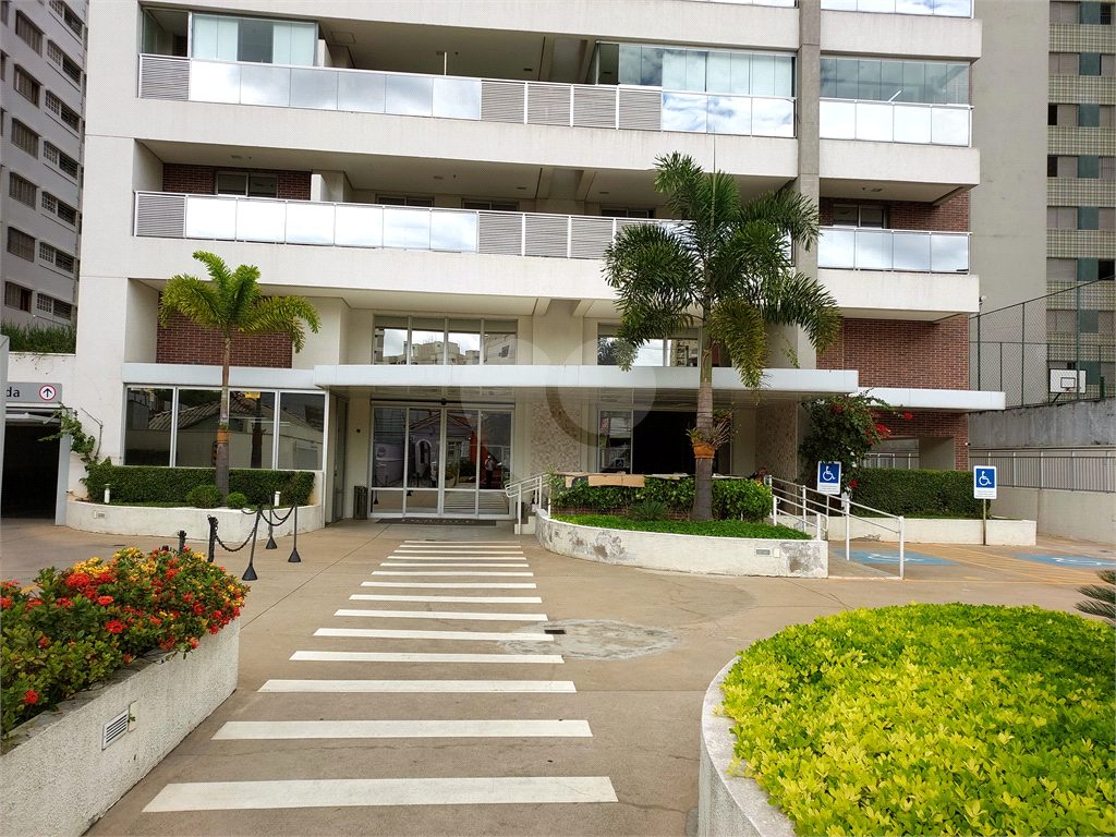 Sala comercial duplex com 85m²