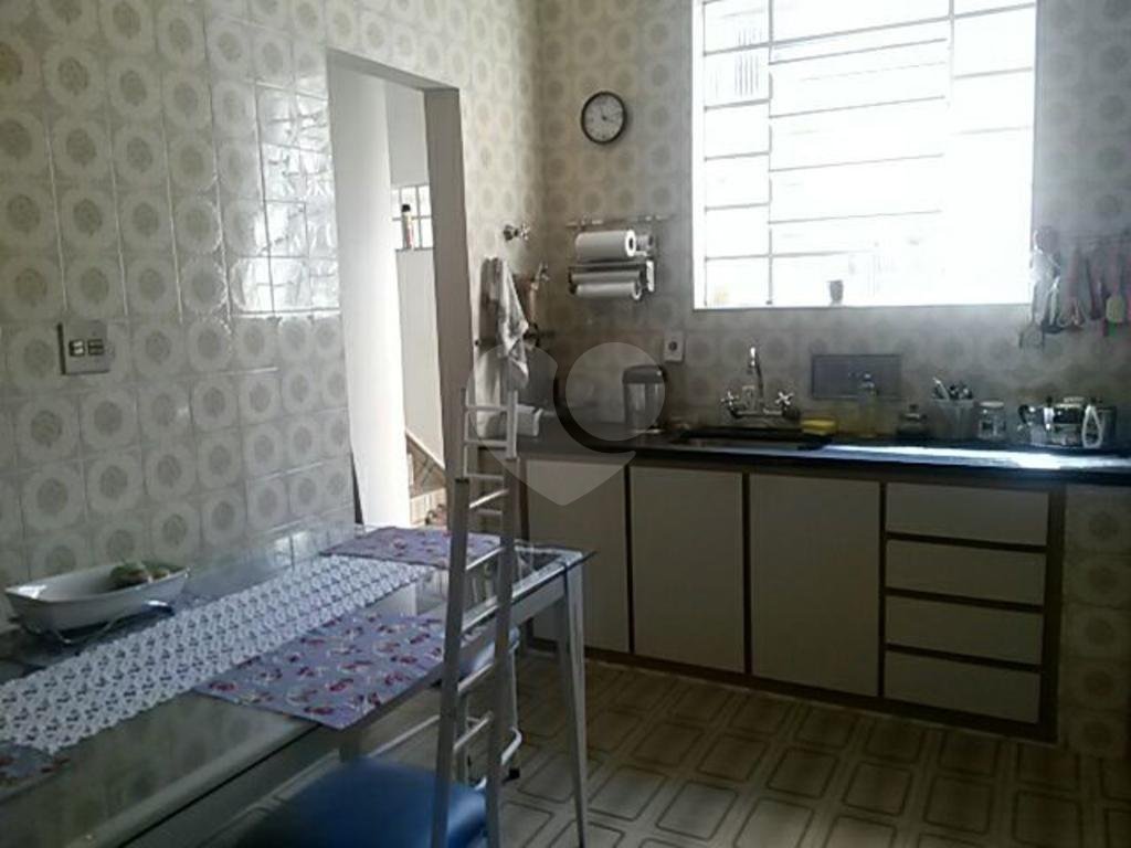 Casa próxima a Avenida  Imirim