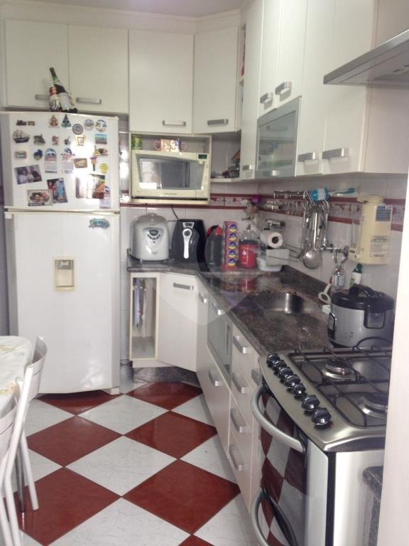 Apartamento à venda com 2 quartos, 60m² - Foto 8