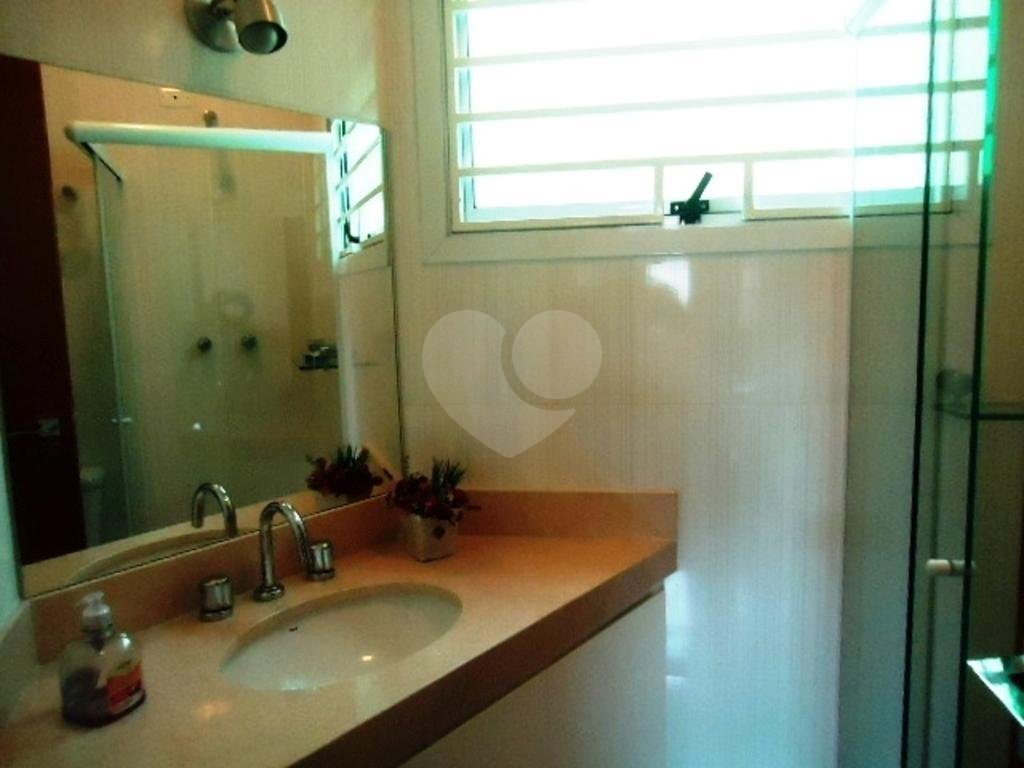 Casa impecável à venda na Vila Paiva