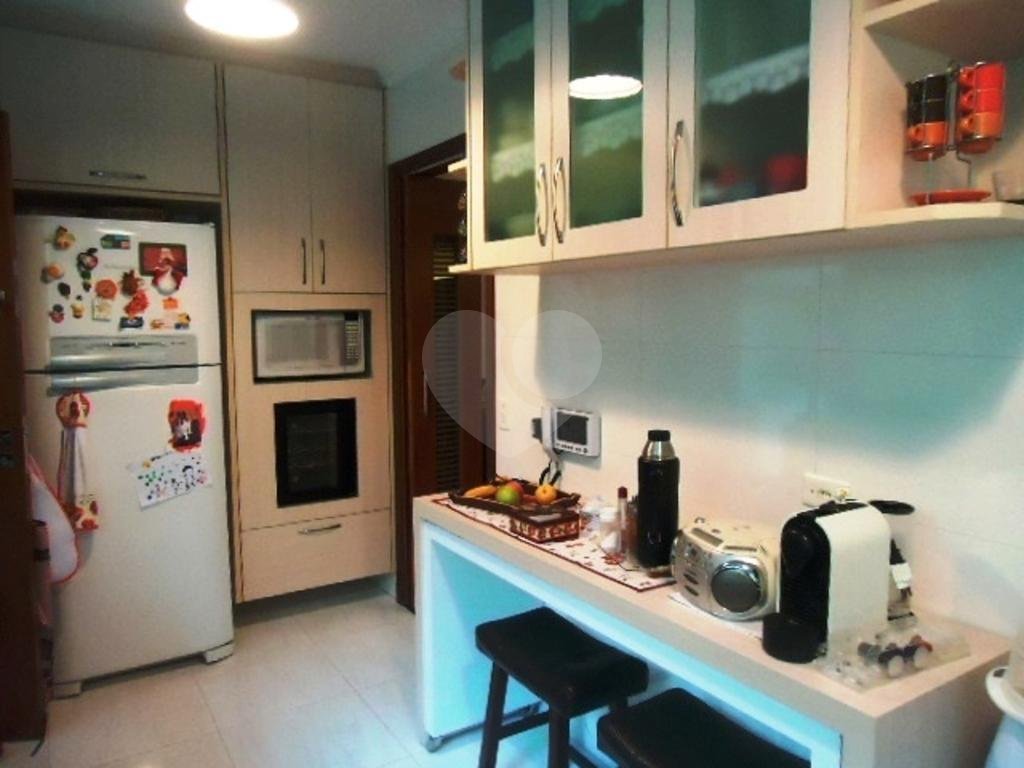 Casa impecável à venda na Vila Paiva