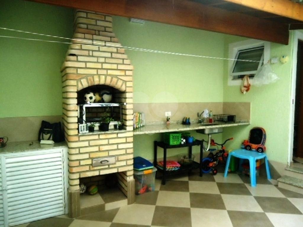 Casa impecável à venda na Vila Paiva