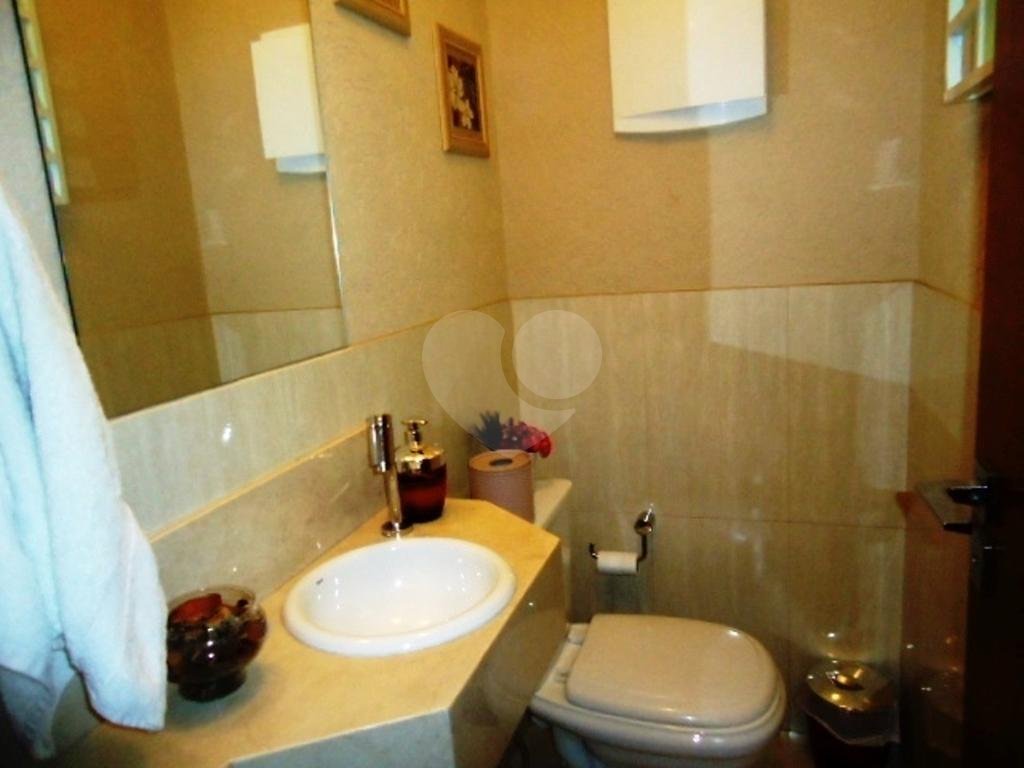 Casa impecável à venda na Vila Paiva