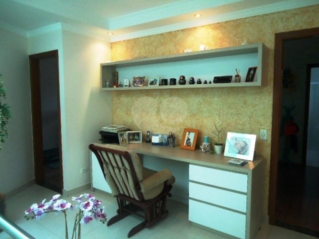 Casa impecável à venda na Vila Paiva