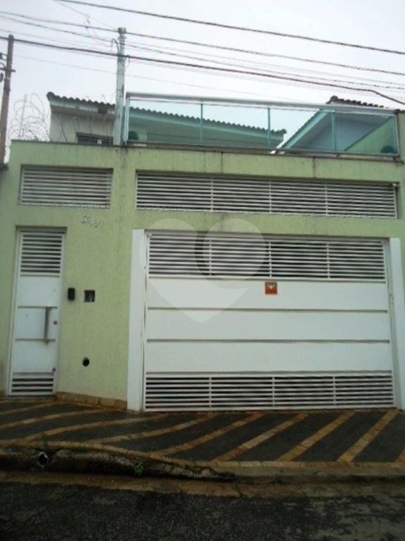 Casa impecável à venda na Vila Paiva