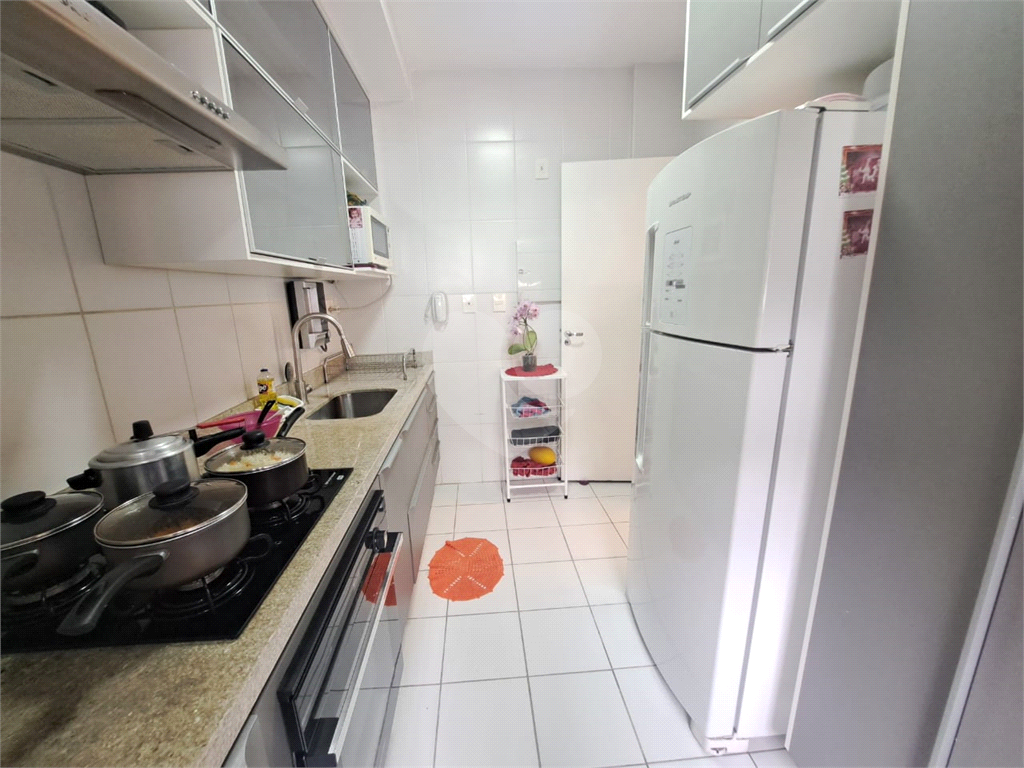 Apartamento à Venda | 100 m² | 3 dormitórios | 1 suíte | Sala 3 Ambientes| 3 vagas no Jardim Peri  