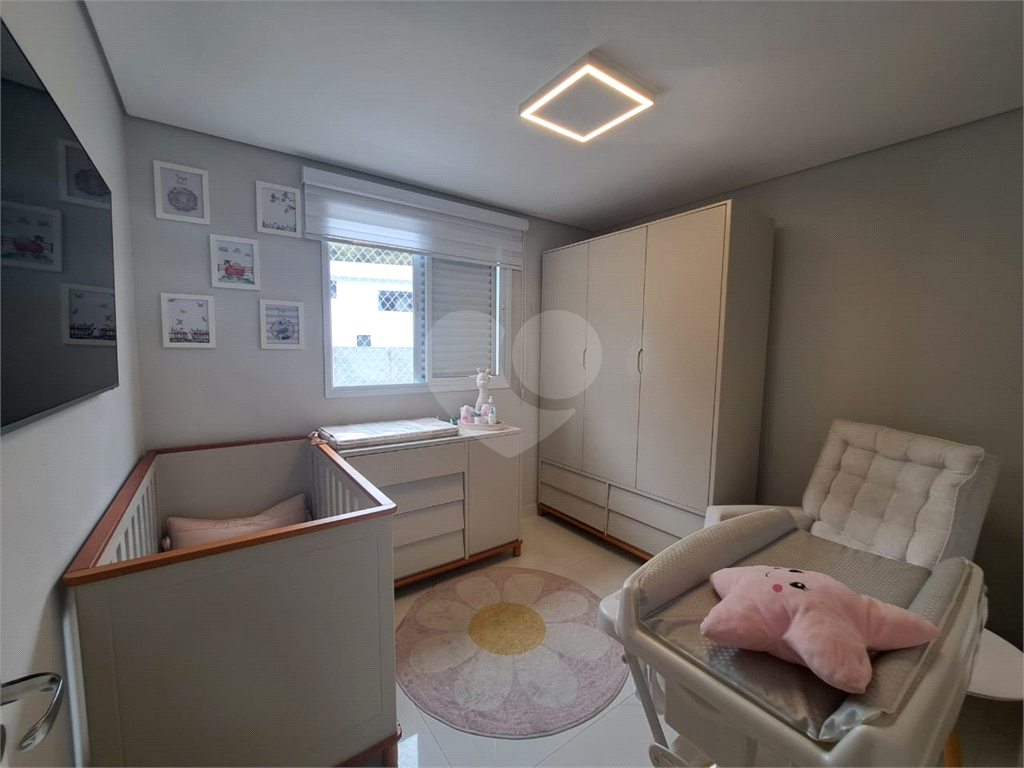 Apartamento à Venda | 100 m² | 3 dormitórios | 1 suíte | Sala 3 Ambientes| 3 vagas no Jardim Peri  
