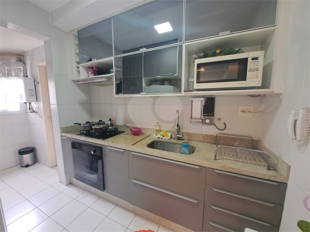 Apartamento à Venda | 100 m² | 3 dormitórios | 1 suíte | Sala 3 Ambientes| 3 vagas no Jardim Peri  
