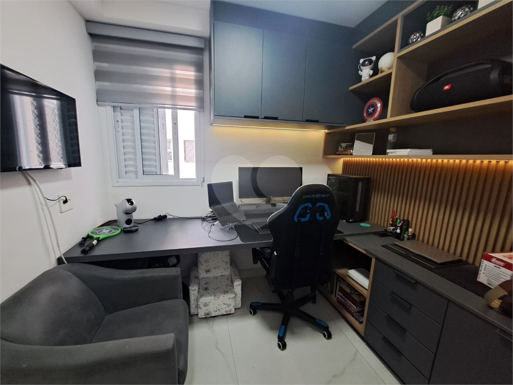 Apartamento à Venda | 100 m² | 3 dormitórios | 1 suíte | Sala 3 Ambientes| 3 vagas no Jardim Peri  