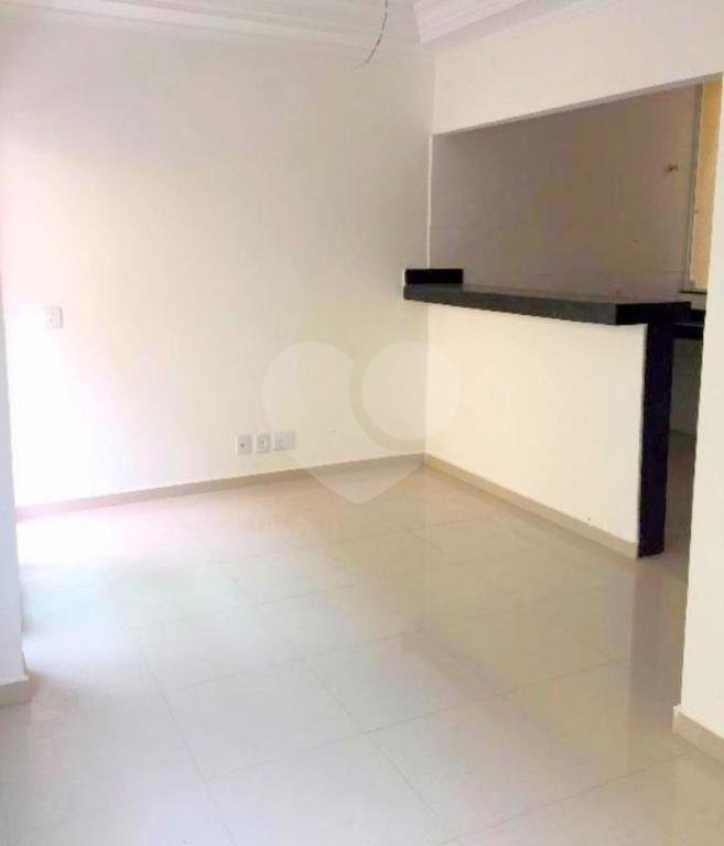 Sobrado Novo em Condomínio e com ótima localização a Venda  em São Miguel Paulista
