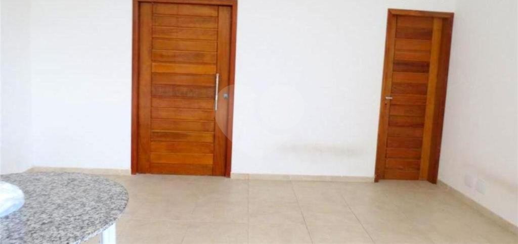 Sobrado Novo em Condomínio a Venda em São Miguel