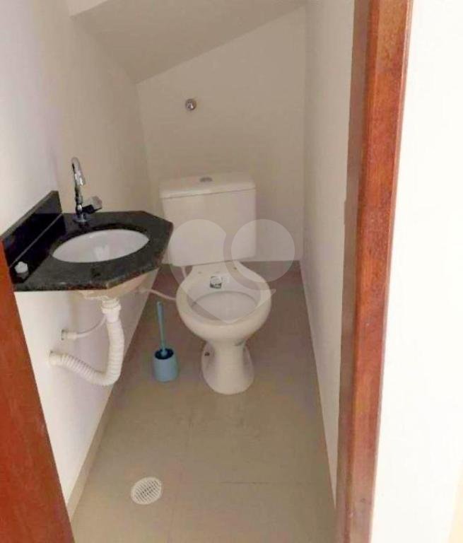 Sobrado Novo em Condomínio a Venda em São Miguel