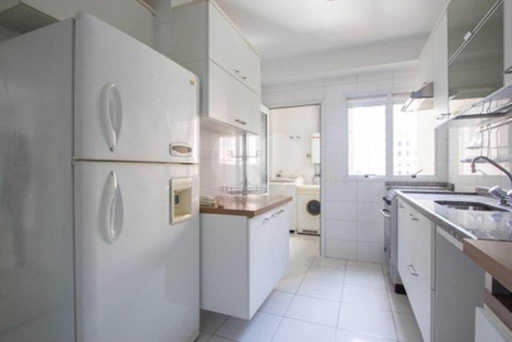 Apartamento para locação com 3 dormitórios na Vila Olimpia- São Paulo/SP