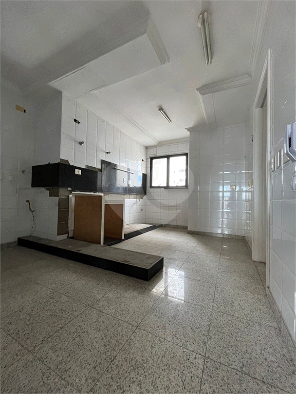 Belíssimo apartamento no coração do Tatuapé.