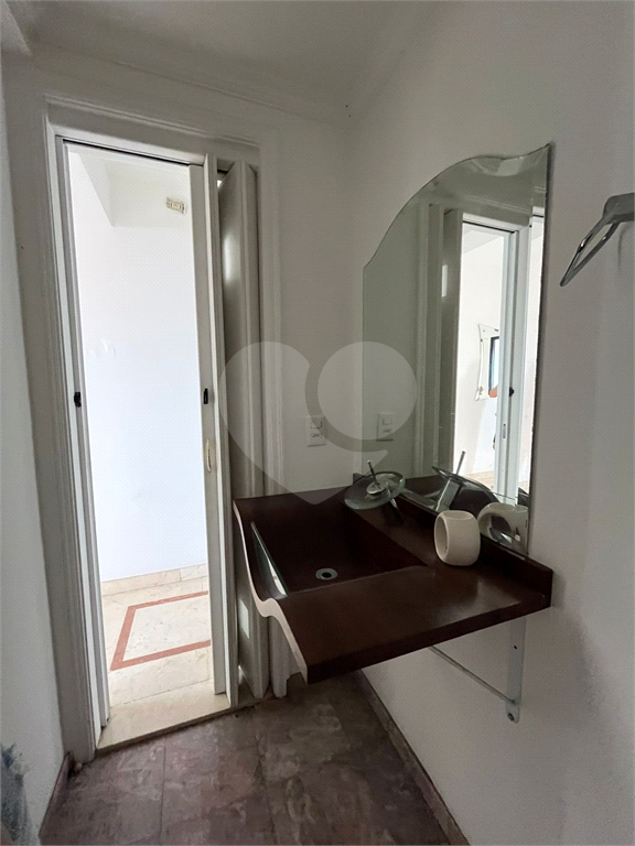 Belíssimo apartamento no coração do Tatuapé.