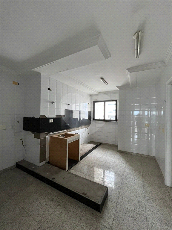 Belíssimo apartamento no coração do Tatuapé.