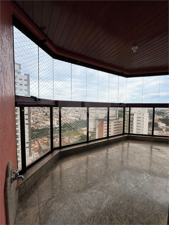 Belíssimo apartamento no coração do Tatuapé.