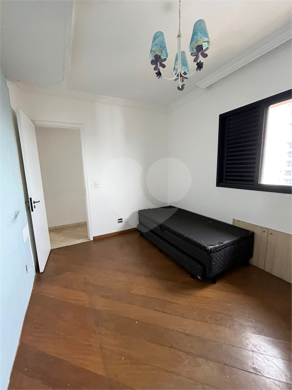 Belíssimo apartamento no coração do Tatuapé.