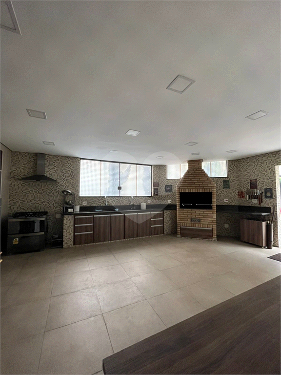 Belíssimo apartamento no coração do Tatuapé.