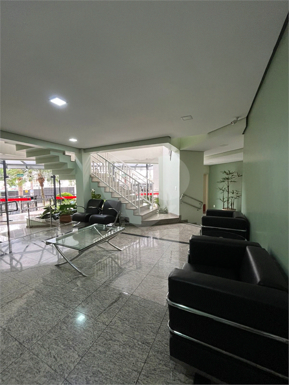 Belíssimo apartamento no coração do Tatuapé.