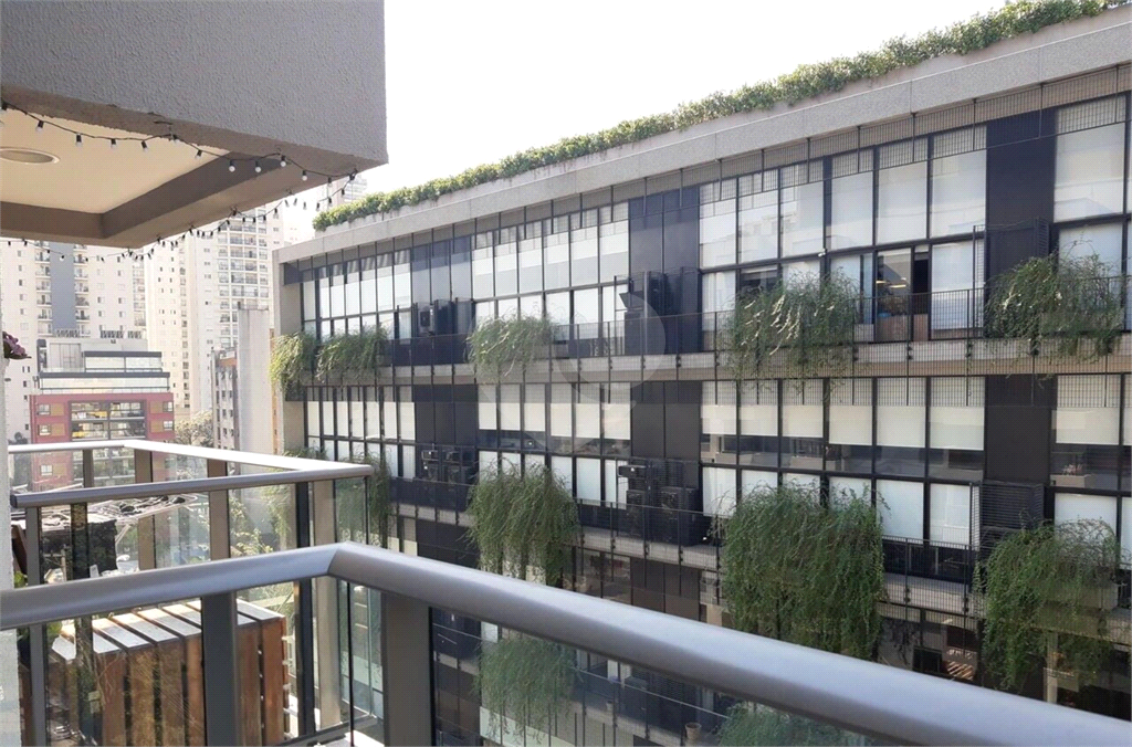 Alto de pinheiros excelente local próximo a praça panamericana