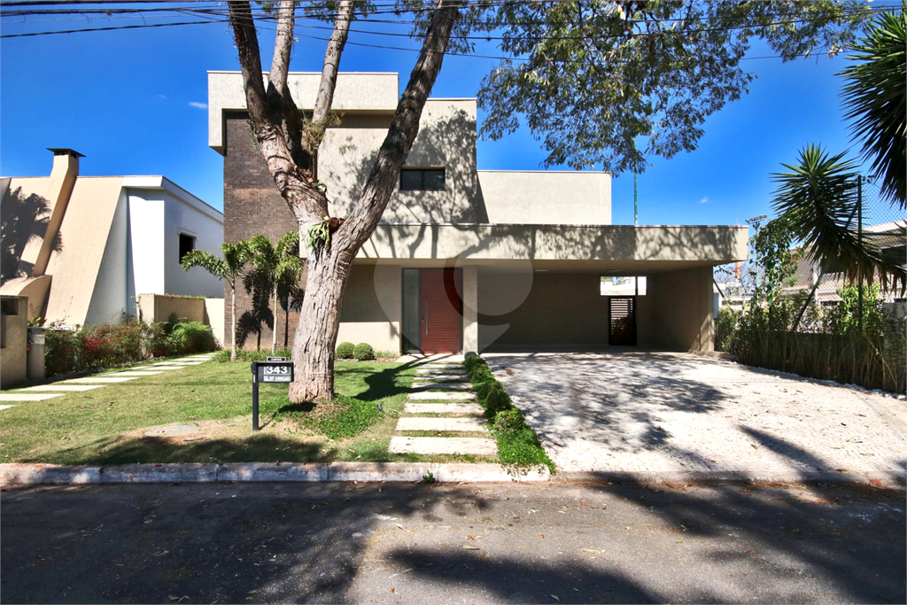 VENDE-SE SOBRADO ALTO PADRÃO EM BARUERI