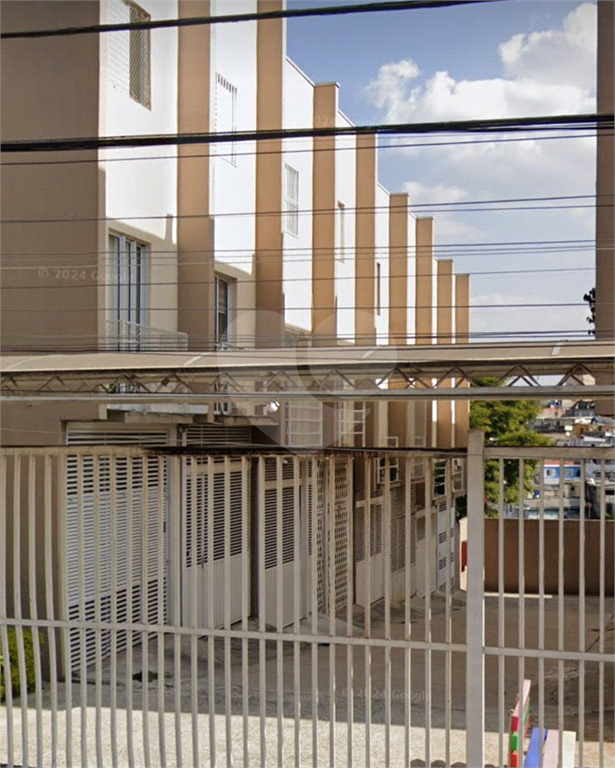 Excelente sobrado em Condomínio Fechado próximo ao Andorinha Hiper Center