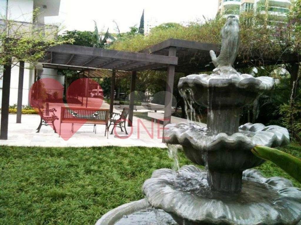 Apartamento à venda muito bem localizado em Santana