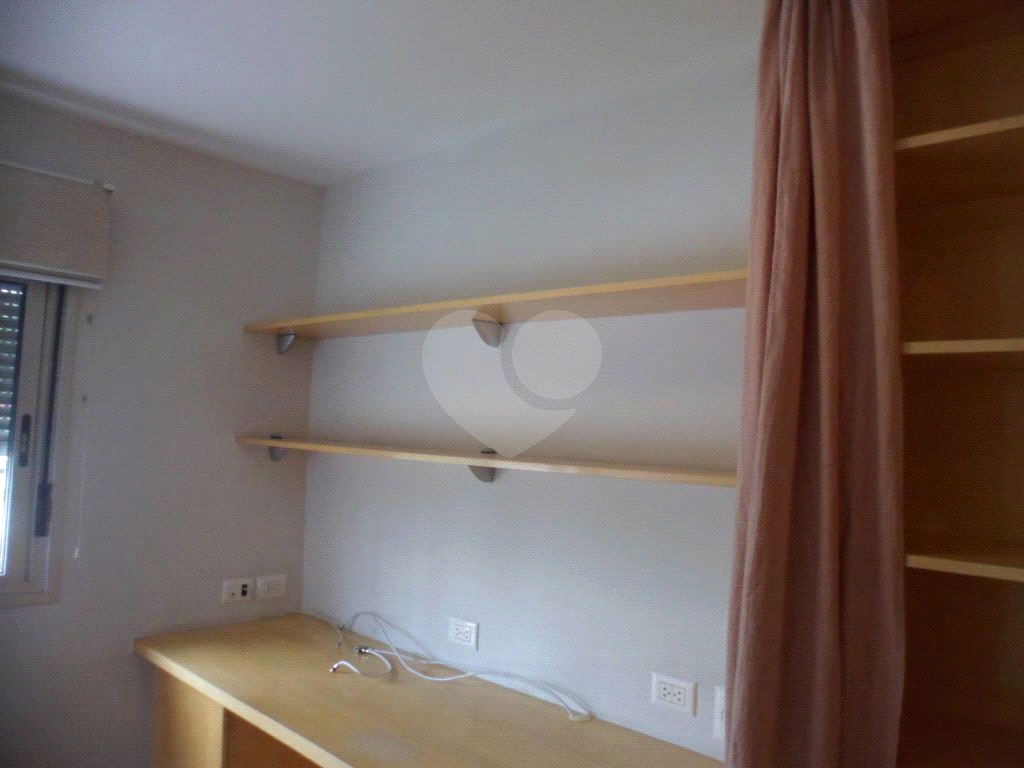 APARTAMENTO em SANTANA