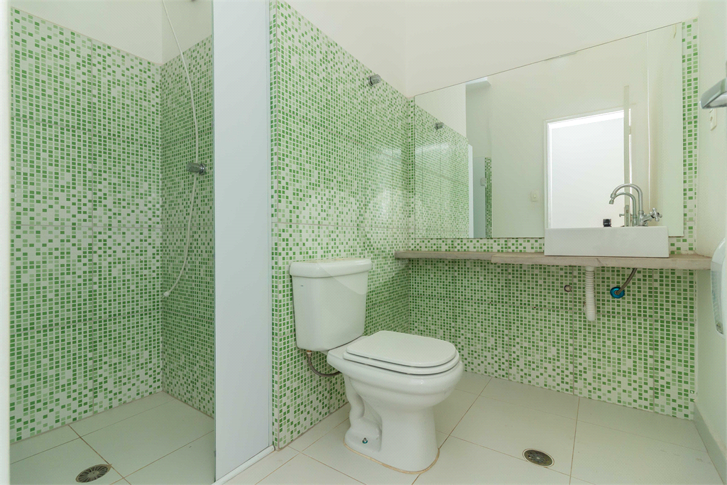 ESPAÇO COMERCIAL  VENDA E LOCAÇÃO   2 PAVIMENTO EXCELENTE PARA LOJA 