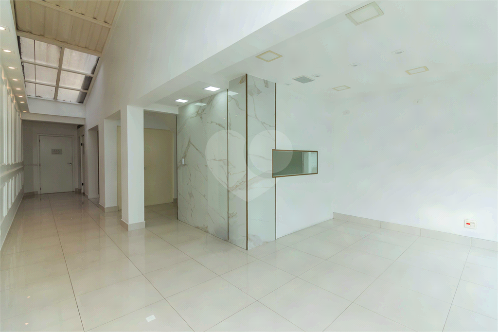 ESPAÇO COMERCIAL  VENDA E LOCAÇÃO   2 PAVIMENTO EXCELENTE PARA LOJA 