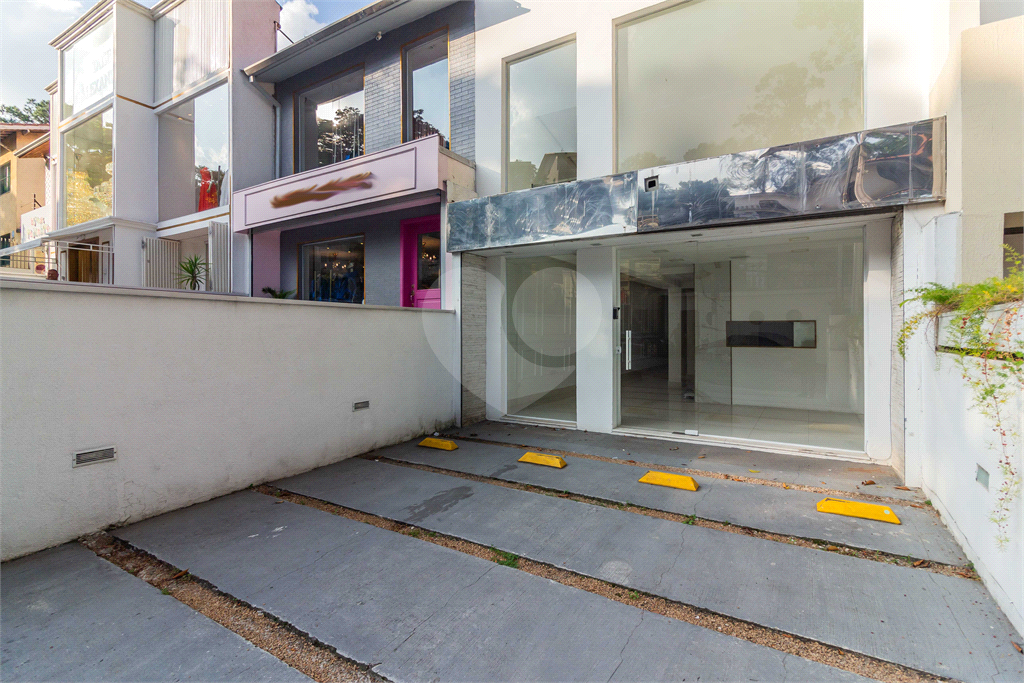 ESPAÇO COMERCIAL  VENDA E LOCAÇÃO   2 PAVIMENTO EXCELENTE PARA LOJA 