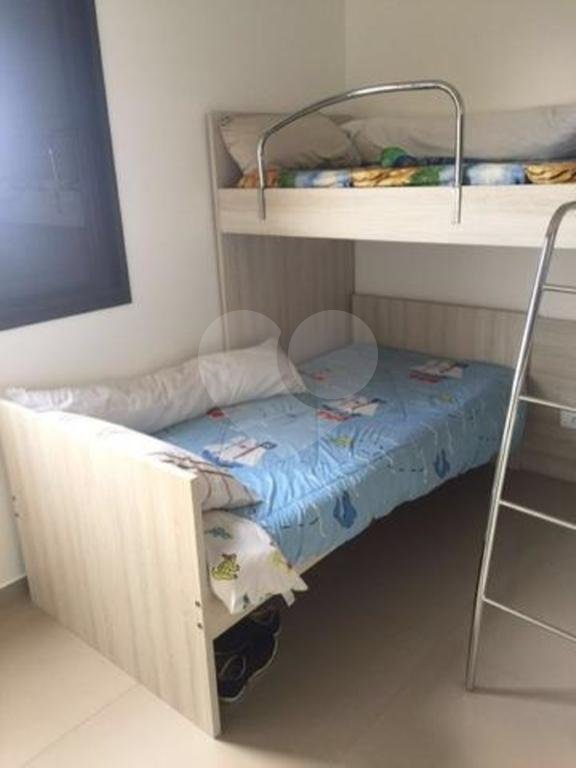 APARTAMENTO em LIMÃO
