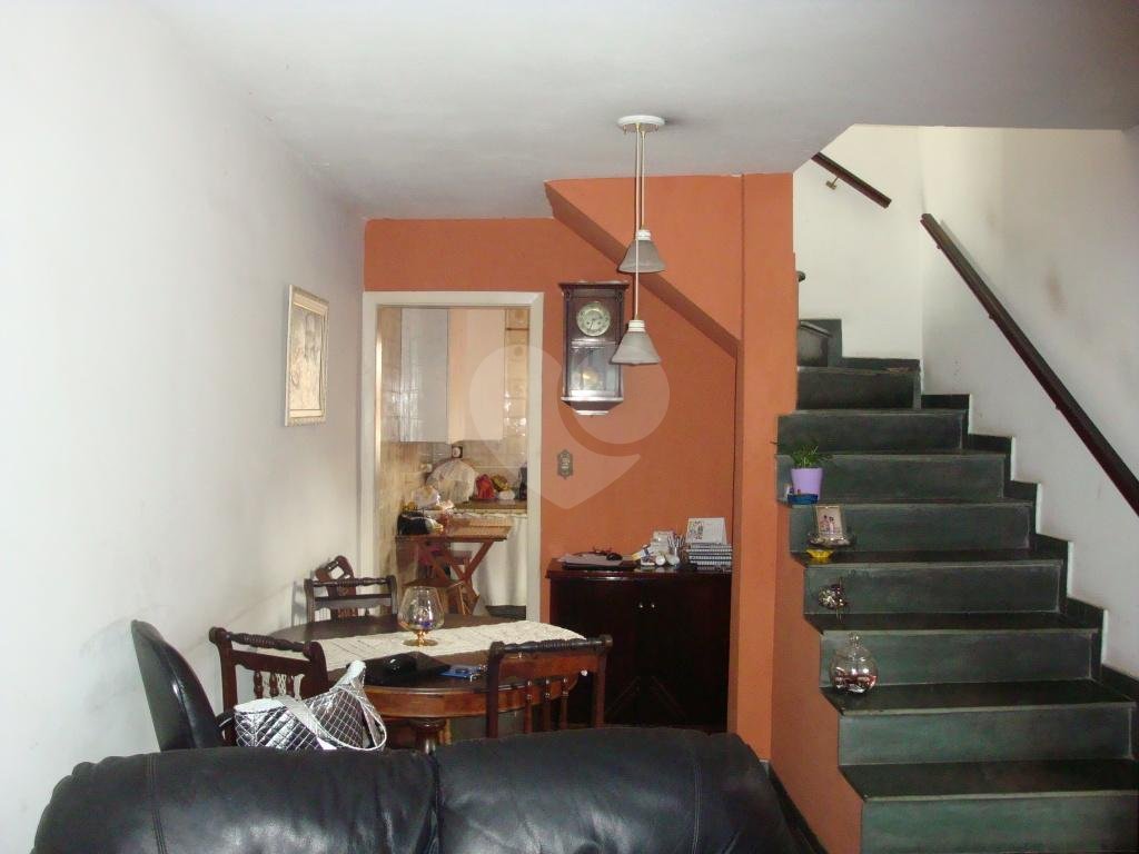 SOBRADO METRO PARADA INGLESA