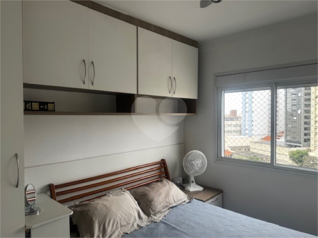 Apartamento em Santana próximo do metro, possui 54m², 2 quartos, 1 banheiro, 1 vaga de garagem.