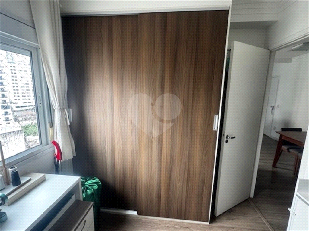 Apartamento em Santana próximo do metro, possui 54m², 2 quartos, 1 banheiro, 1 vaga de garagem.