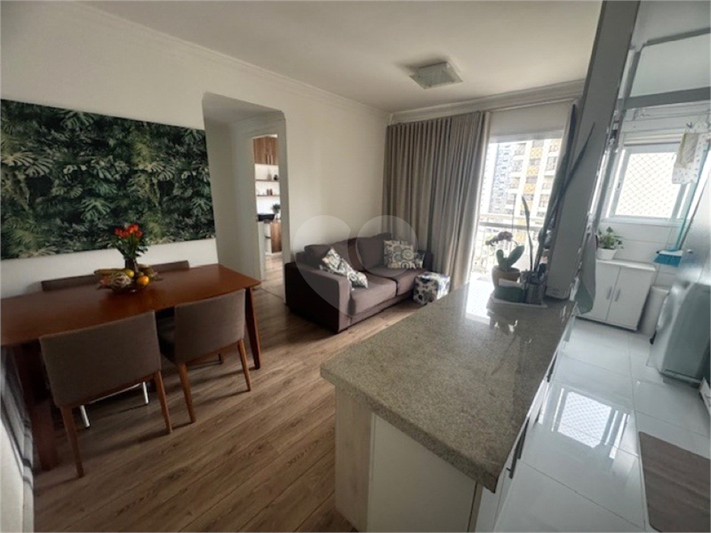 Apartamento em Santana próximo do metro, possui 54m², 2 quartos, 1 banheiro, 1 vaga de garagem.