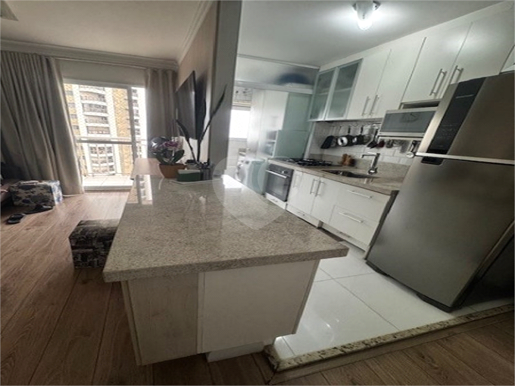 Apartamento em Santana próximo do metro, possui 54m², 2 quartos, 1 banheiro, 1 vaga de garagem.