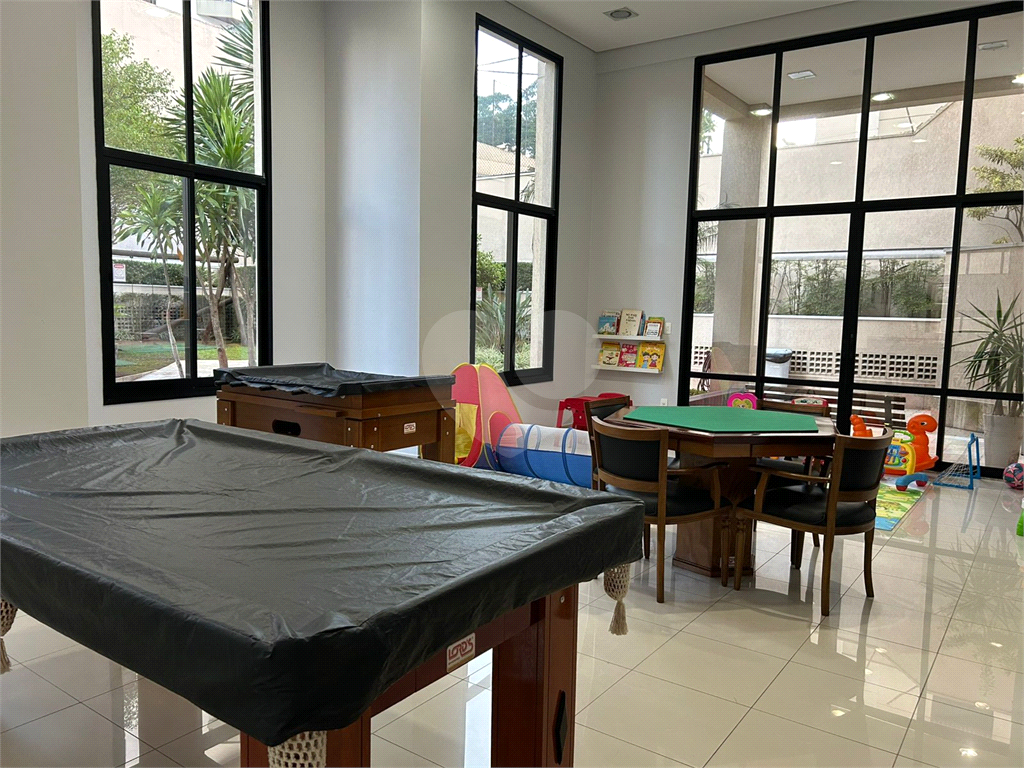 APARTAMENTO ANÁLIA FRANCO 2 QUARTOS COM SUITE