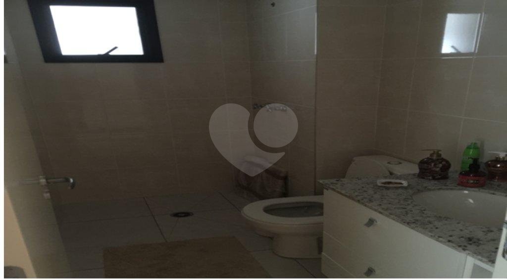 APARTAMENTO ANÁLIA FRANCO 2 QUARTOS COM SUITE