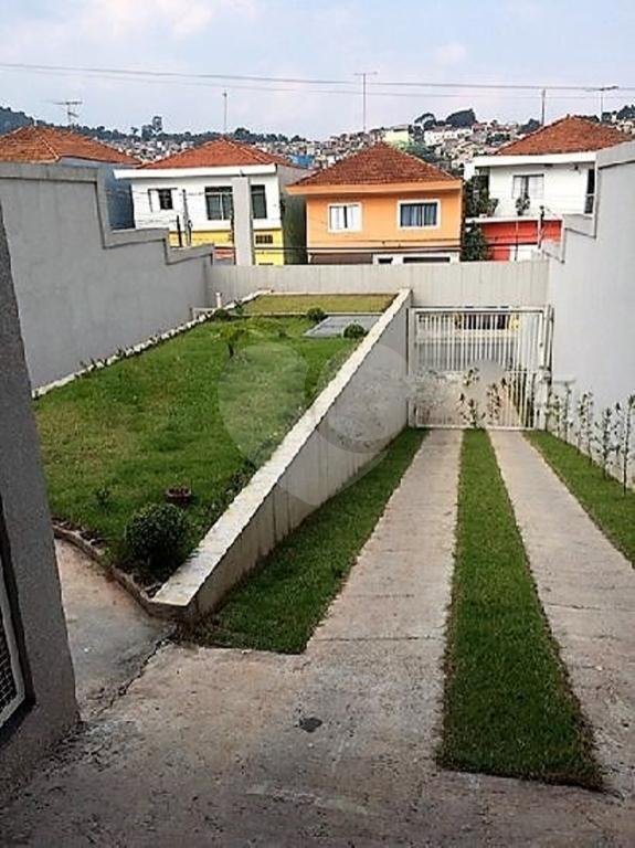 APARTAMENTO em TREMEMBÉ