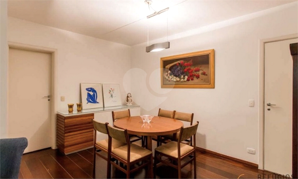 Apartamento - Perdizes 4 Dormitórios - 155 m²