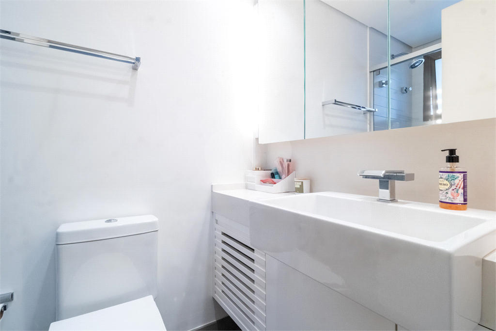 Apartamento - Perdizes - 4 Dormitórios - 155 m²