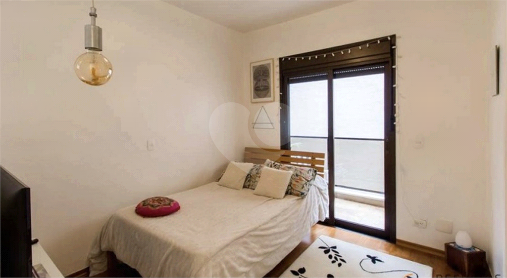 Apartamento - Perdizes 4 Dormitórios - 155 m²
