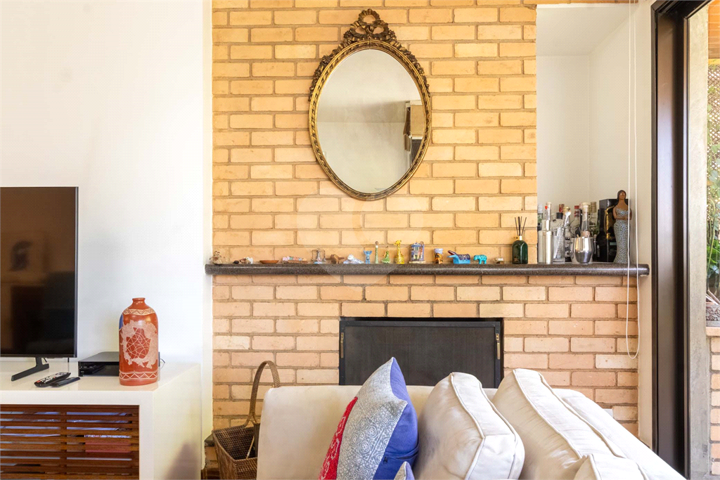 Apartamento - Perdizes - 4 Dormitórios - 155 m²