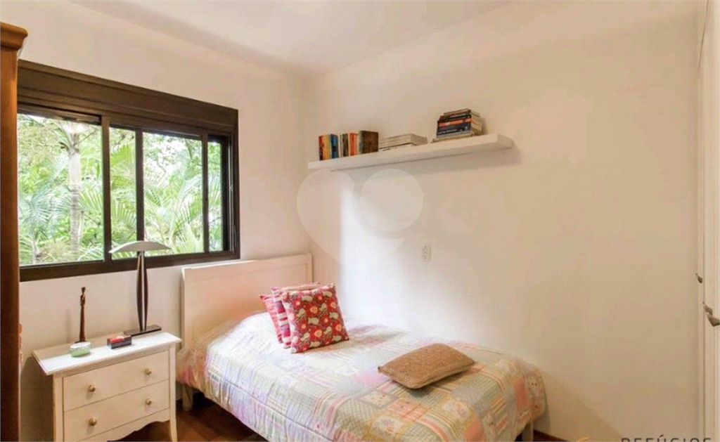 Apartamento - Perdizes 4 Dormitórios - 155 m²
