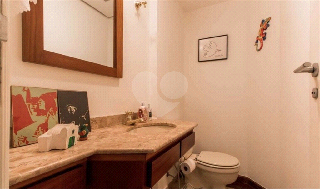 Apartamento - Perdizes 4 Dormitórios - 155 m²